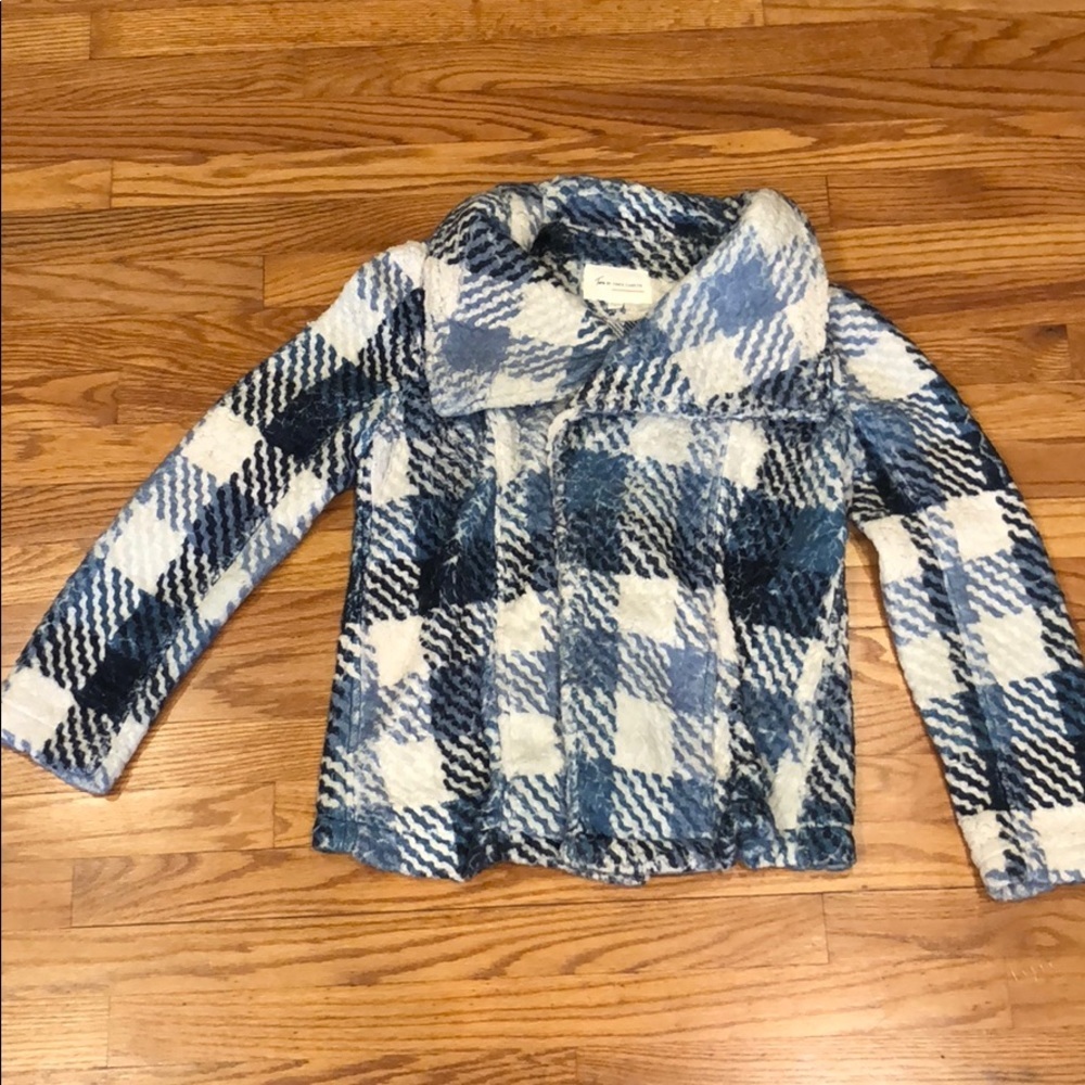 Teddy styled Two by Vince Camuto light weight jacket